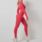 Navel exposed yoga suit